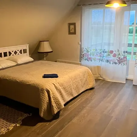 Seoska kuća Padaste Rehemae Puhkemaja